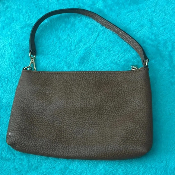 Michael Kors small handbag. Great for cocktail party - Picture 4 of 8